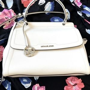 Micheal Kors crossbody Satchel new without tags. White and silver with MK charm